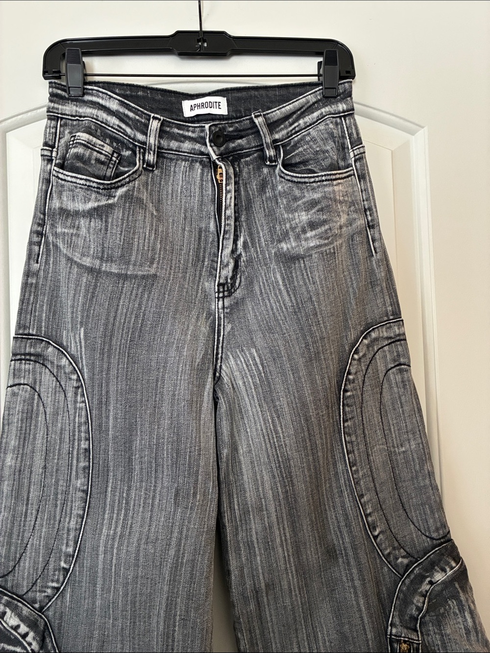 Aphrodite Washed Gray Wide-Leg Jeans with Stitched Panels